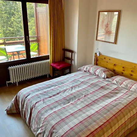 Chalet Style Apartment *